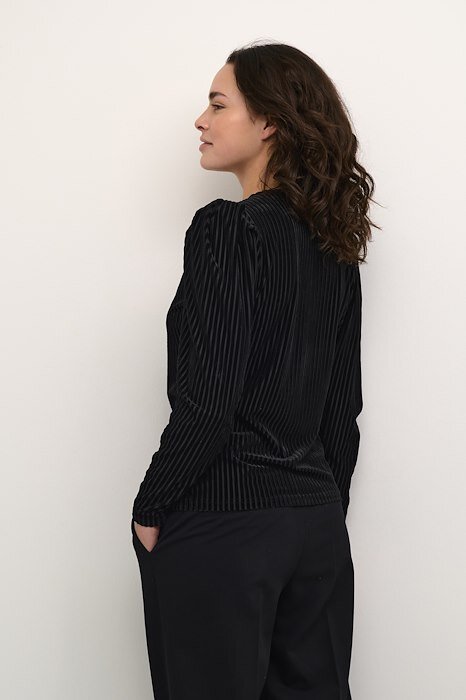 Elegant Blus - Black Deep Cc.